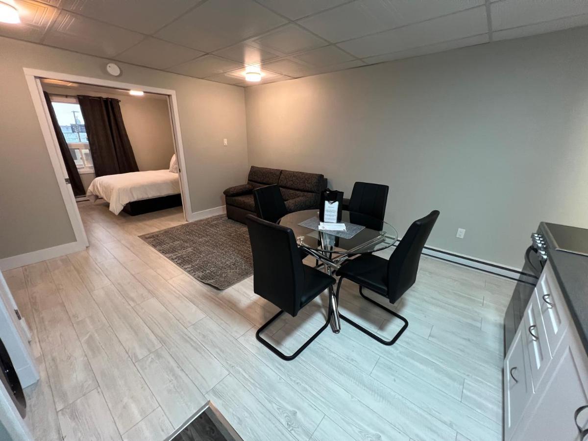 Le Centre-Ville Rouyn-Noranda Buitenkant foto